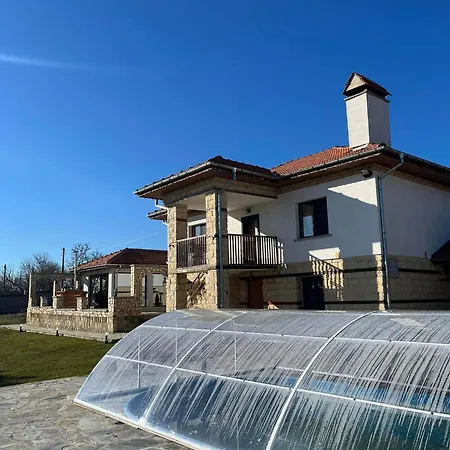 становец * Stanovets