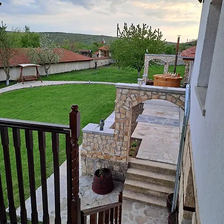 становец * Stanovets